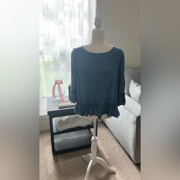 Ali Miles Blue Ruffled Boxy Blouse Size PL - Picture 7 of 7